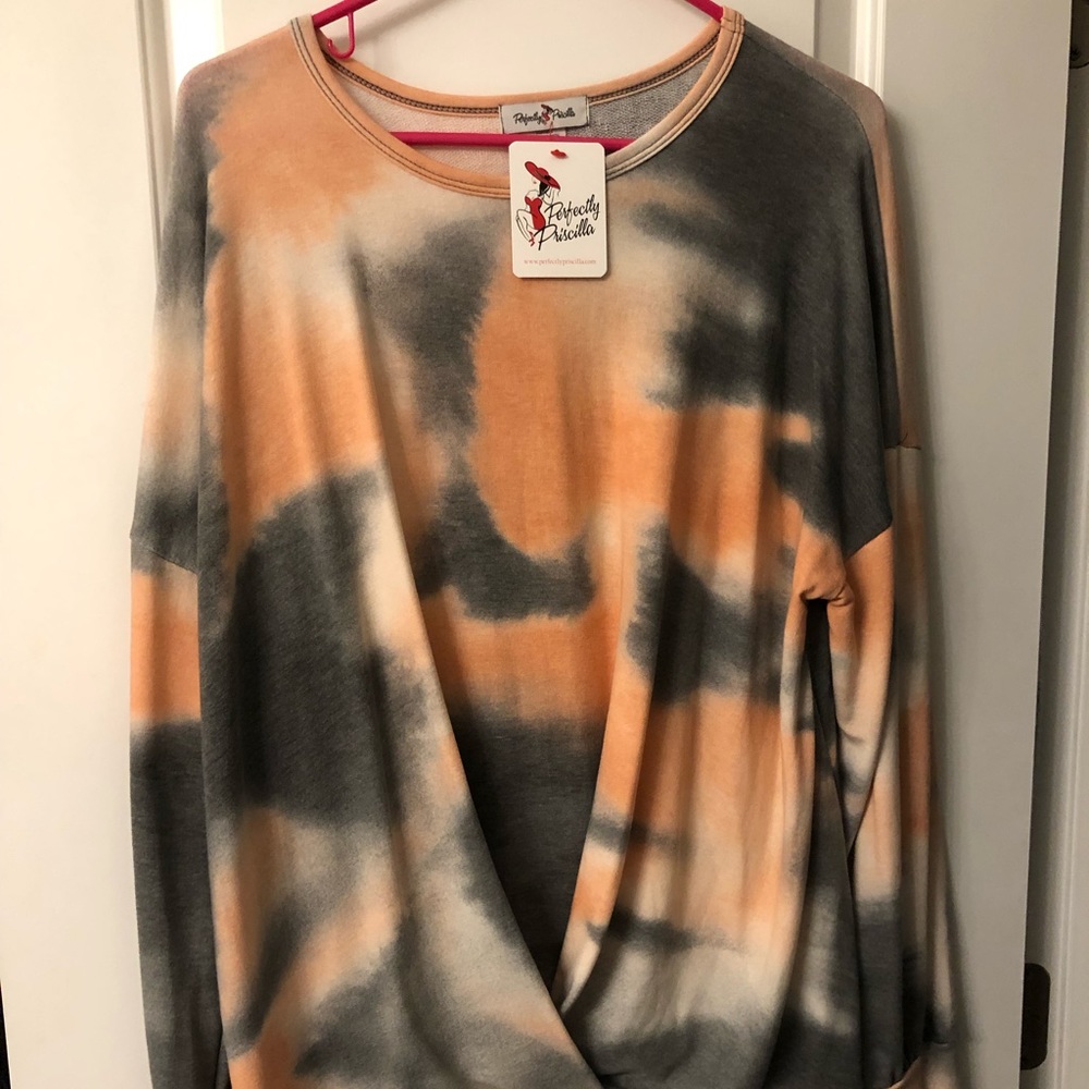 NWT Perfectly Priscilla Tie Dyed Pullover Size XL